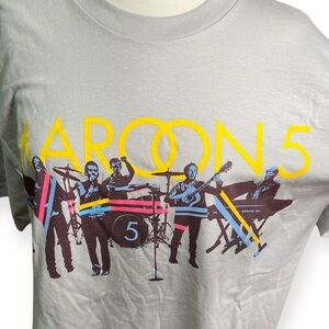 Maroon 5 2015 Tour Tee Size L